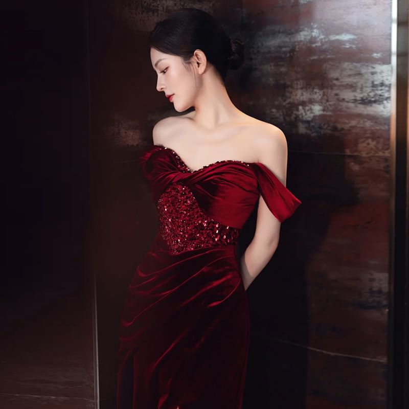 Ruched Velvet Sequin Slit Panel Sheath Sleeveless Gown Shoulder Plain Off Evening