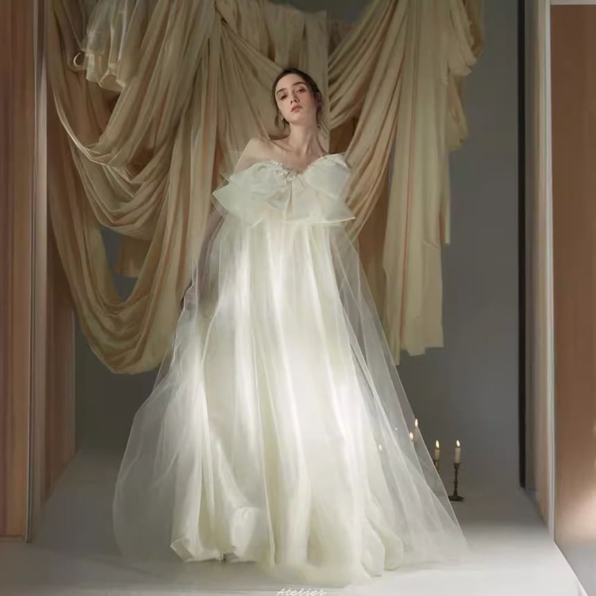 Gown A-Line Wedding Plain Bow