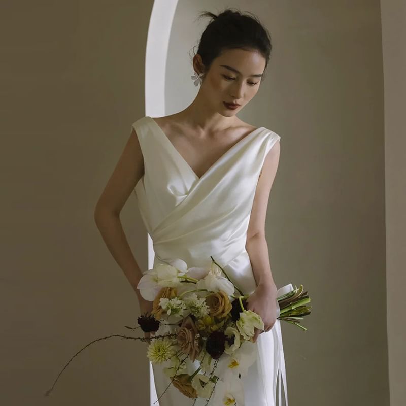 Plain Gown Ruched Wedding Sleeveless