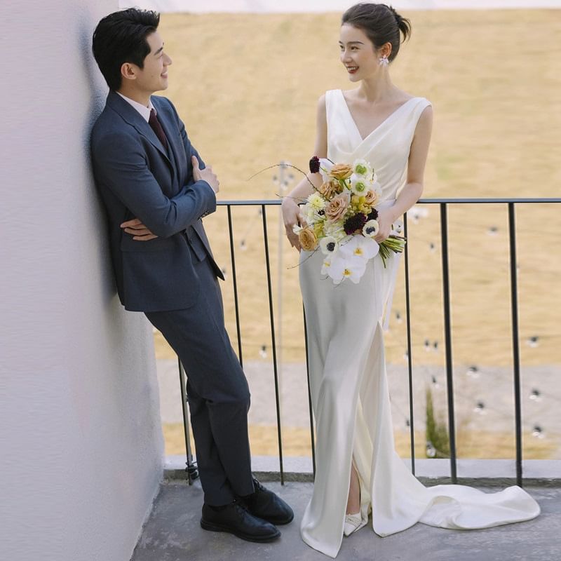 Plain Gown Ruched Wedding Sleeveless