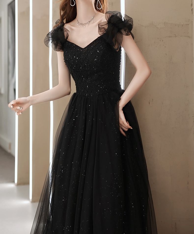 Square Beaded A-Line Gown Neck Evening Mesh Sleeveless Plain