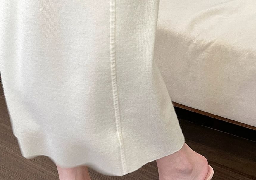 Low Flip Heel Accent Flops Flower