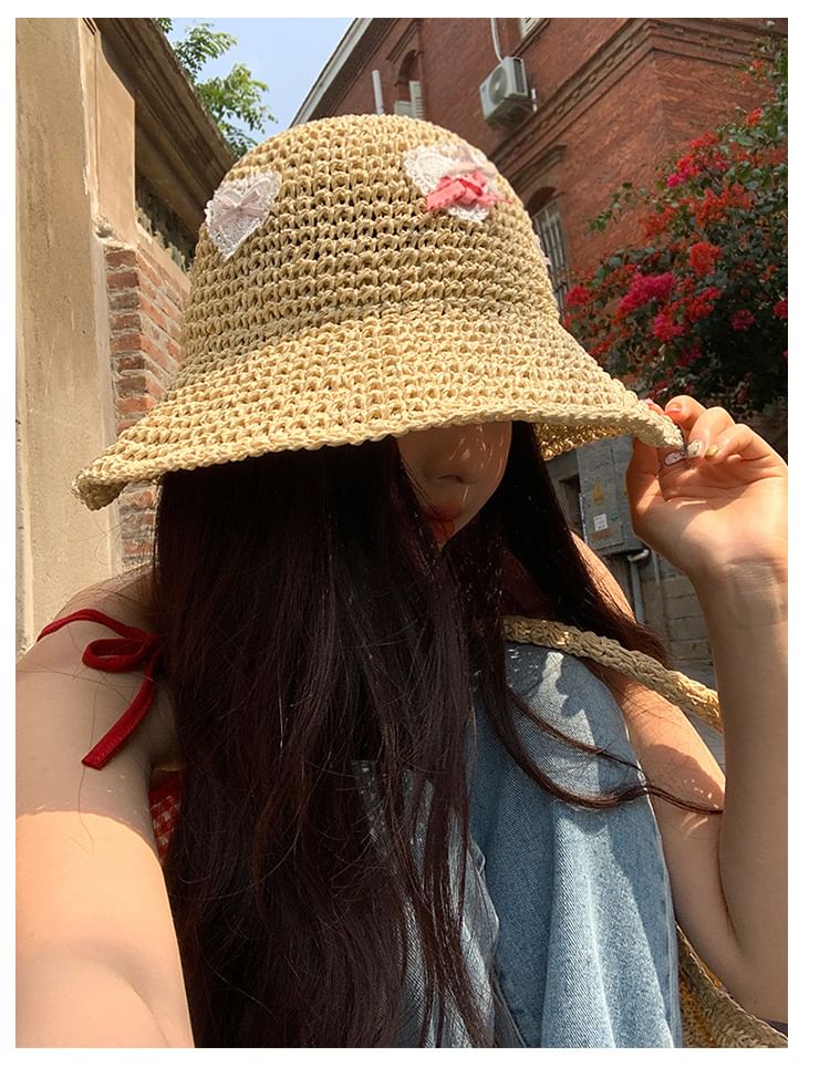 Hat Straw Heart Applique