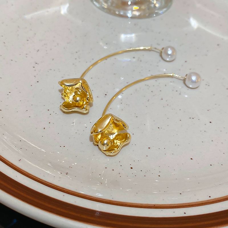 Pearl Alloy Floral Faux Dangle Earring