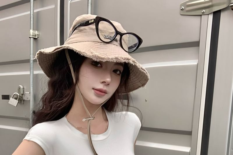 Short-Sleeve Backless Neck Round Tee Plain