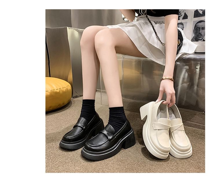 Plain Loafers Platform