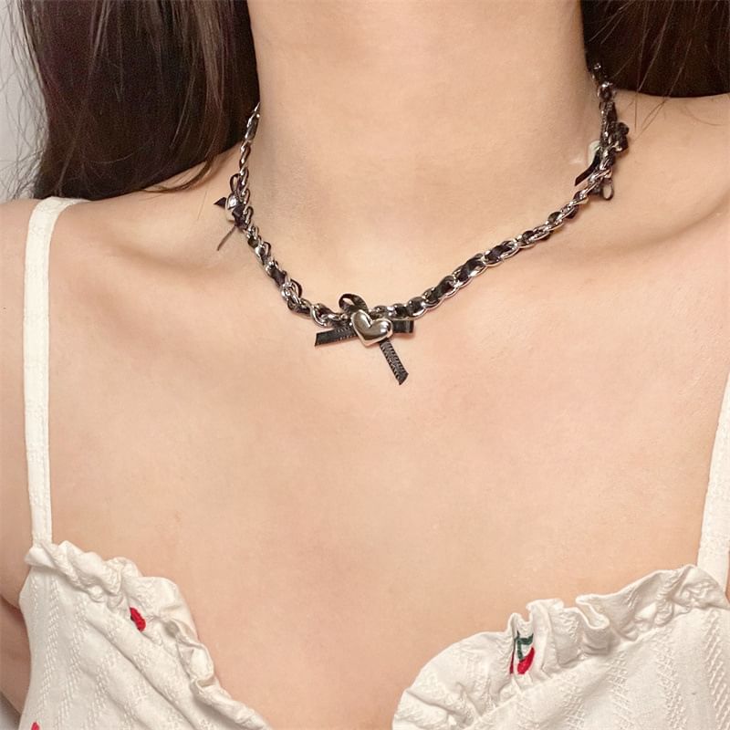 Bow Heart Necklace