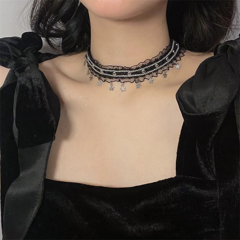 Lace Star Fringed Choker