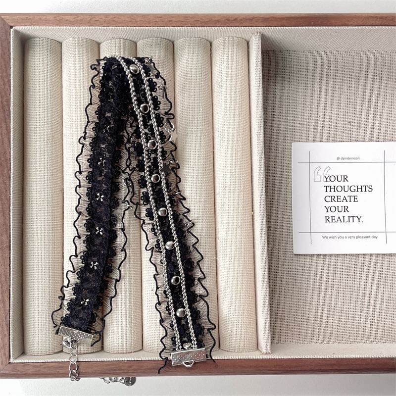 Lace Star Fringed Choker