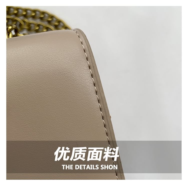 Box Butterfly Crossbody Bag Flap