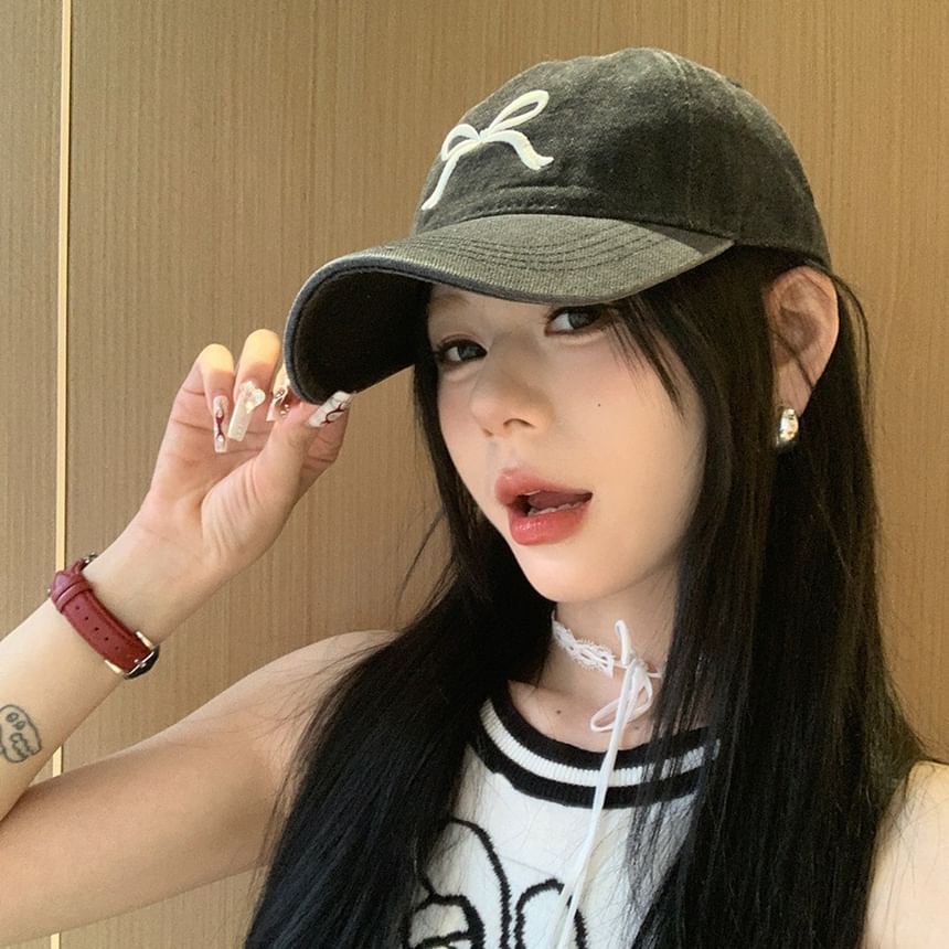Washed Embroidered Bow Denim Cap Baseball