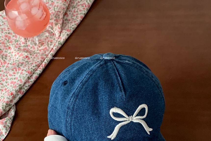 Washed Embroidered Bow Denim Cap Baseball