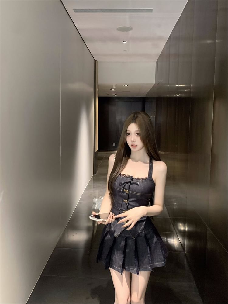 Mini Denim Lace Rise Mid Button-Up / Skirt Top Halter Pleated Low Trim A-Line