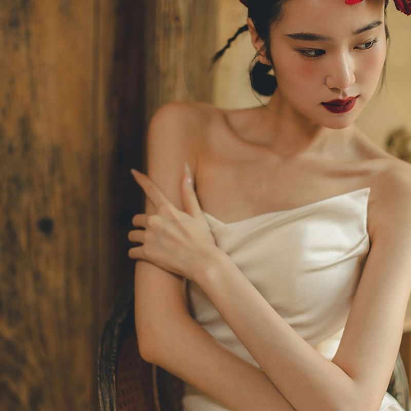 A-Line Wedding Gown Hem Strapless Slit