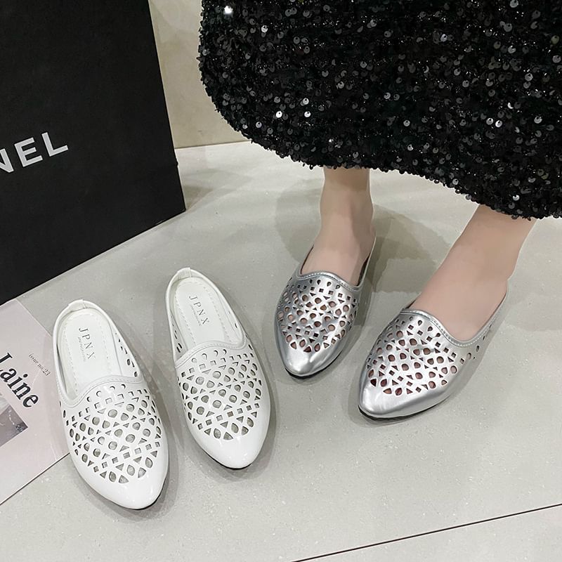 Mules Perforated