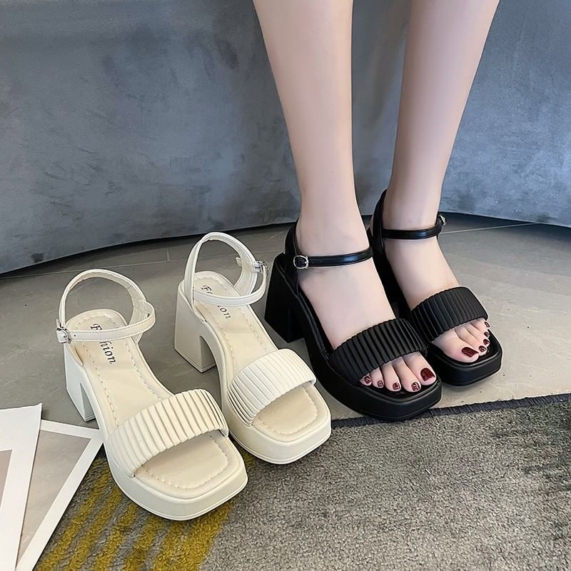 Heel Sandals Block Toe Square