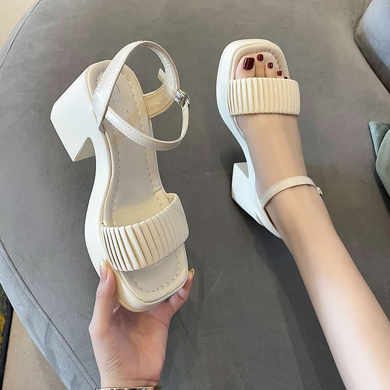 Heel Sandals Block Toe Square