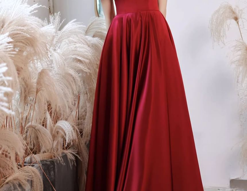 / V-Neck Short-Sleeve A-Line Dress Ribbon Beaded Evening Gown