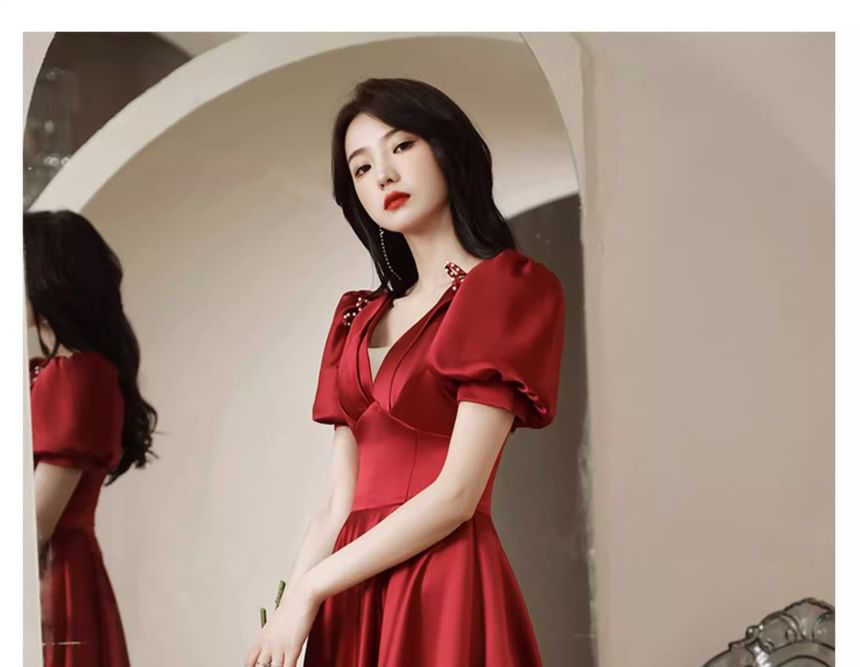 / V-Neck Short-Sleeve A-Line Dress Ribbon Beaded Evening Gown