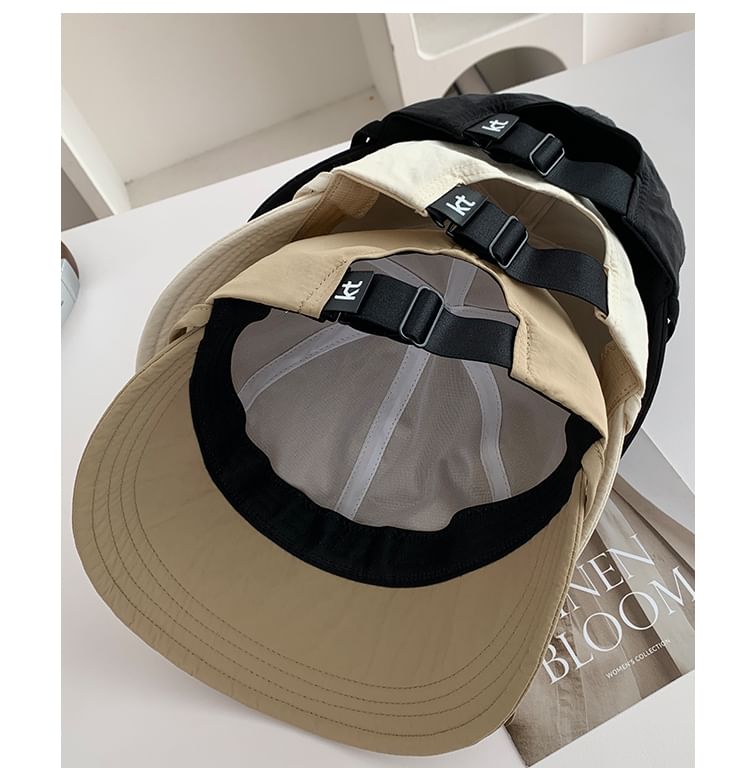 Wide Cap Brim Bow