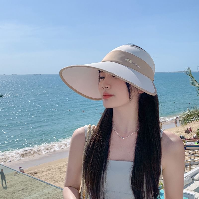 Sun Wide Two Visor Tone Brim