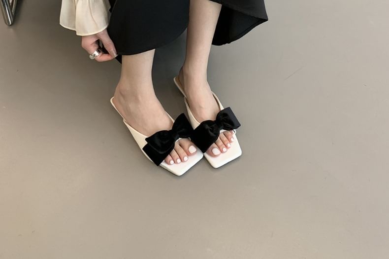 Kitten Heel Bow Sandals Slide