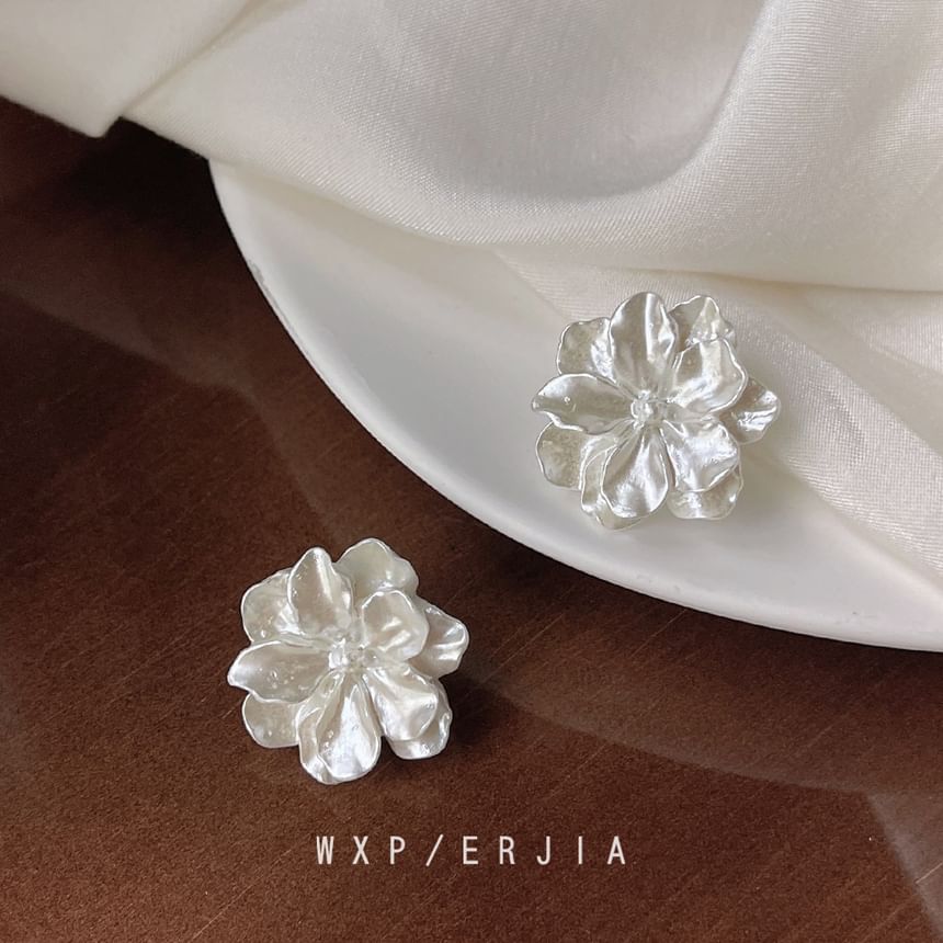 Resin Floral Earring Stud