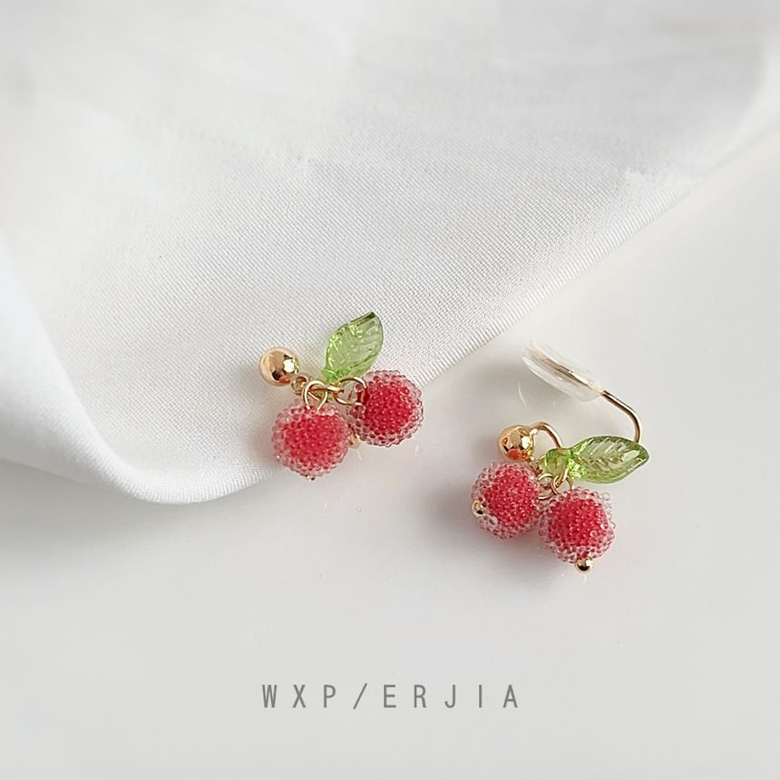 Fruit Ear Resin Cuff Alloy