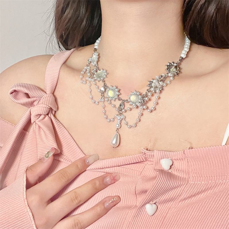 Alloy Choker Pearl Layered Faux