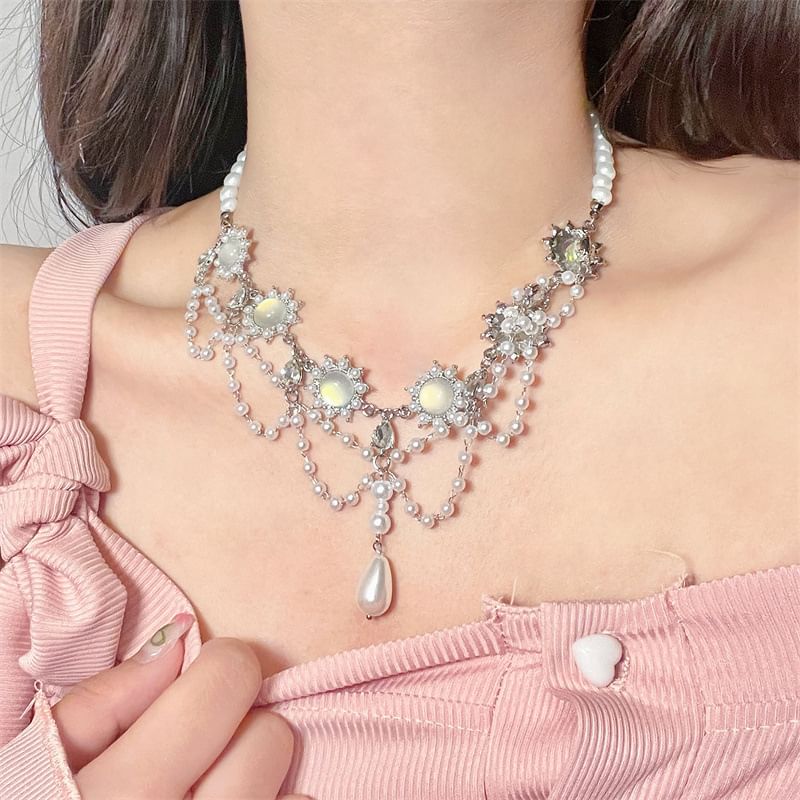 Alloy Choker Pearl Layered Faux