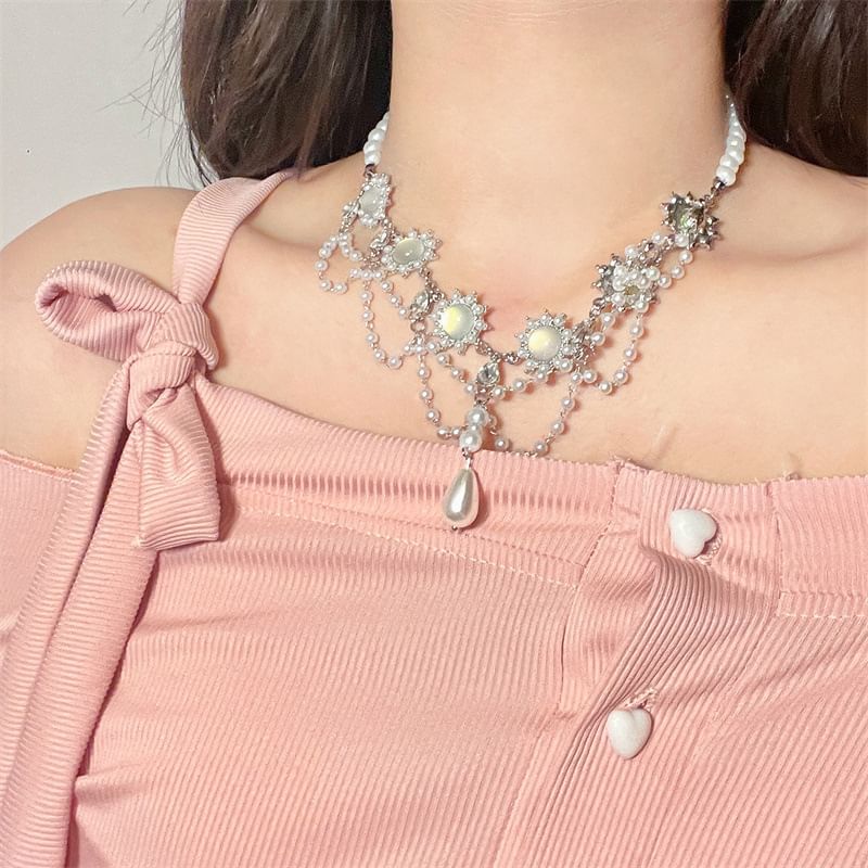 Alloy Choker Pearl Layered Faux