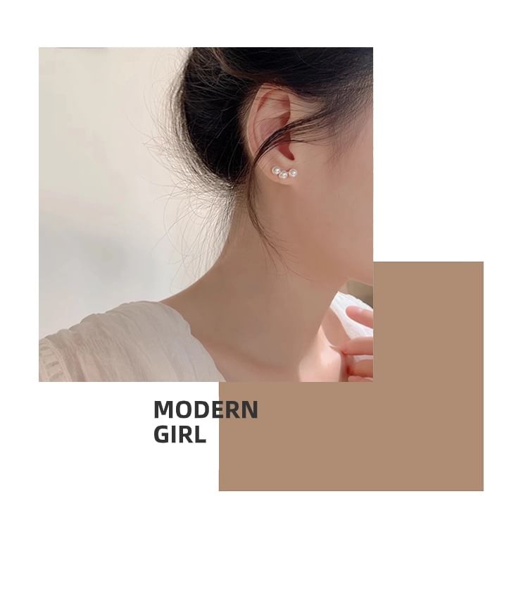 Faux Stud Pearl Earring