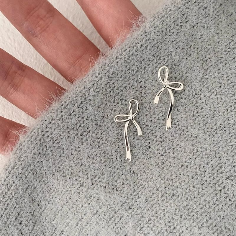 Earring Stud Bow