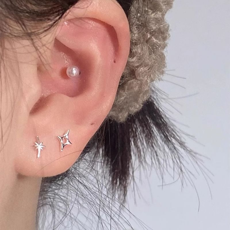 Asymmetrical Earring Stud Star
