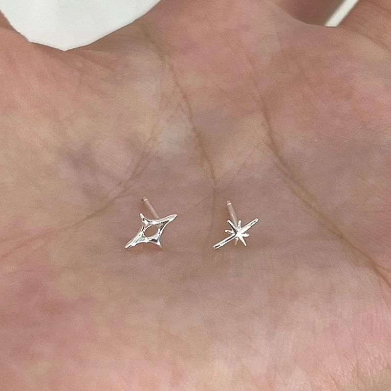 Asymmetrical Earring Stud Star