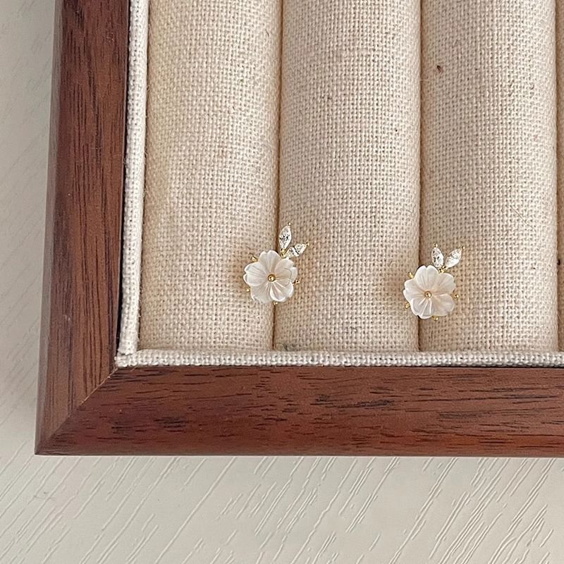 Stud Flower Earring