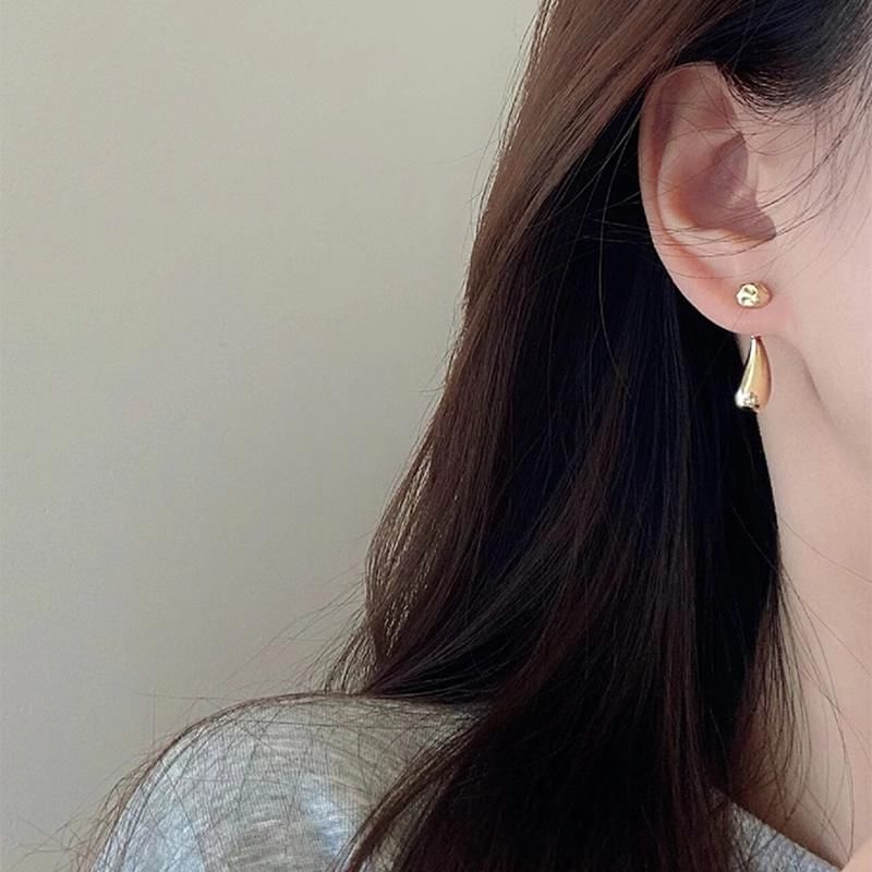 Geometric Jacket Ear