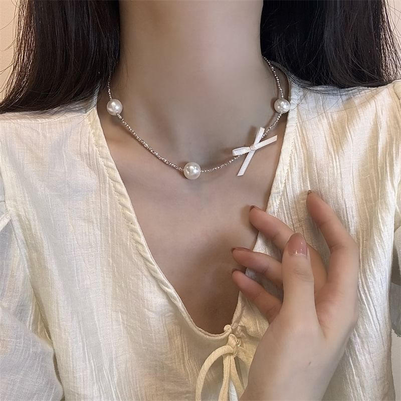 Pearl Faux Ribbon Choker Alloy