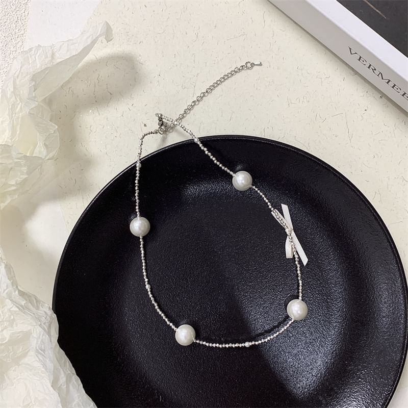 Pearl Faux Ribbon Choker Alloy