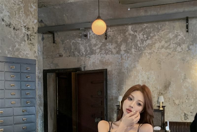 Strap V-Neck A-Line Gown Spaghetti Evening Plain