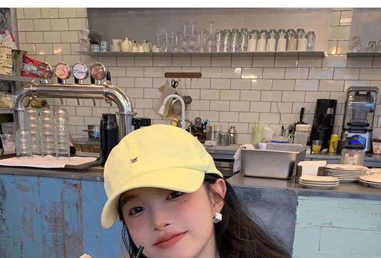 Brim Embroidered Curved Cap Cotton Baseball