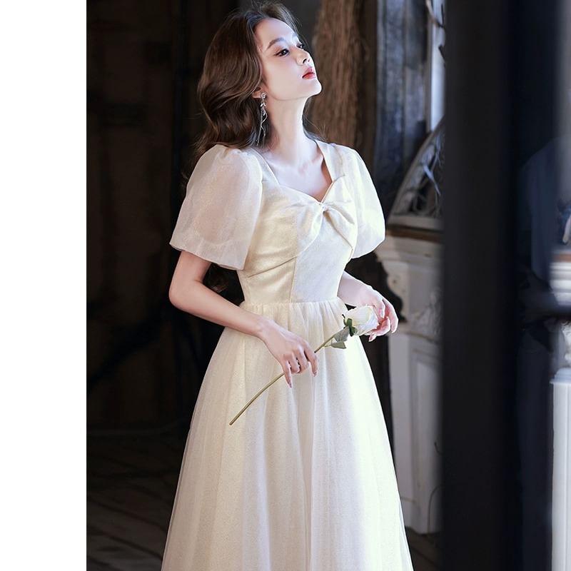 Short-Sleeve Evening V-Neck Gown Mesh A-Line