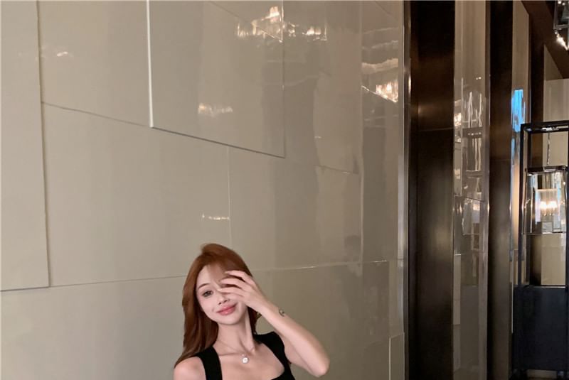 High Button Neck Square / Plain A-Line Rise Maxi Top Skirt Tank