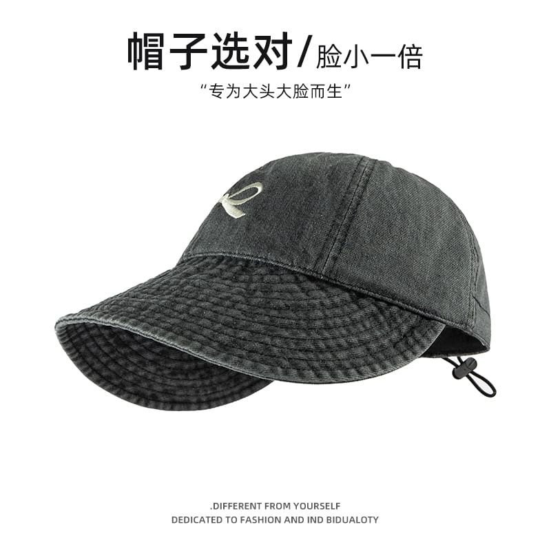 Bow Baseball Embroidered Denim Cap