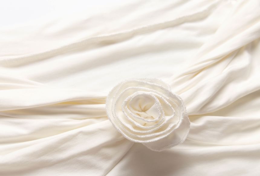 Off-Shoulder Accent Short-Sleeve Floral Plain Crop Slim Ruched Fit Top