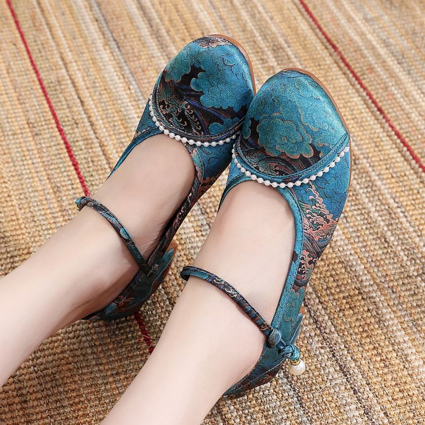 Sandals Low Embroidered Heel Textile