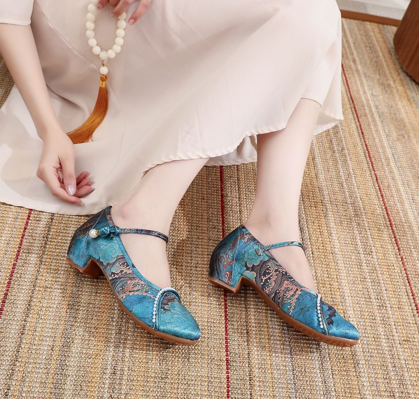 Sandals Low Embroidered Heel Textile