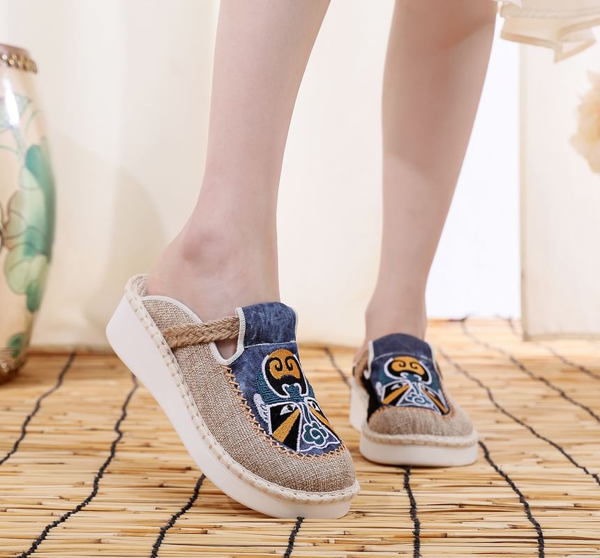 Lace Mules Embroidered