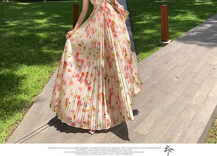 Open A-Line Pleated Floral Print Dress Back Neck Cutout Halter Maxi
