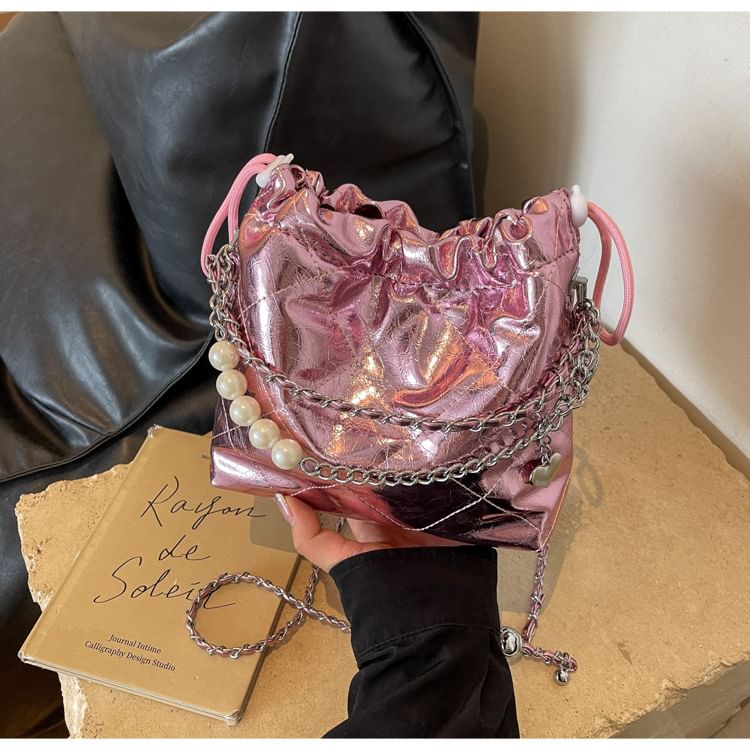 Chain Bucket Quilted Strap Bag